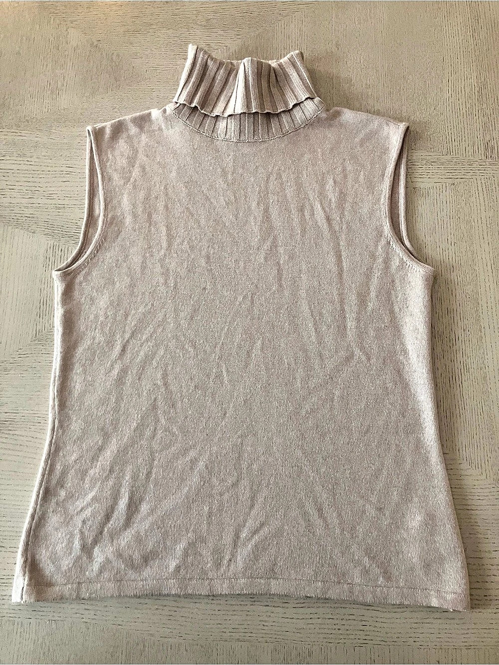 Akris Cashmere Silk Sleeveless Turtleneck Sweater Tan US 8
